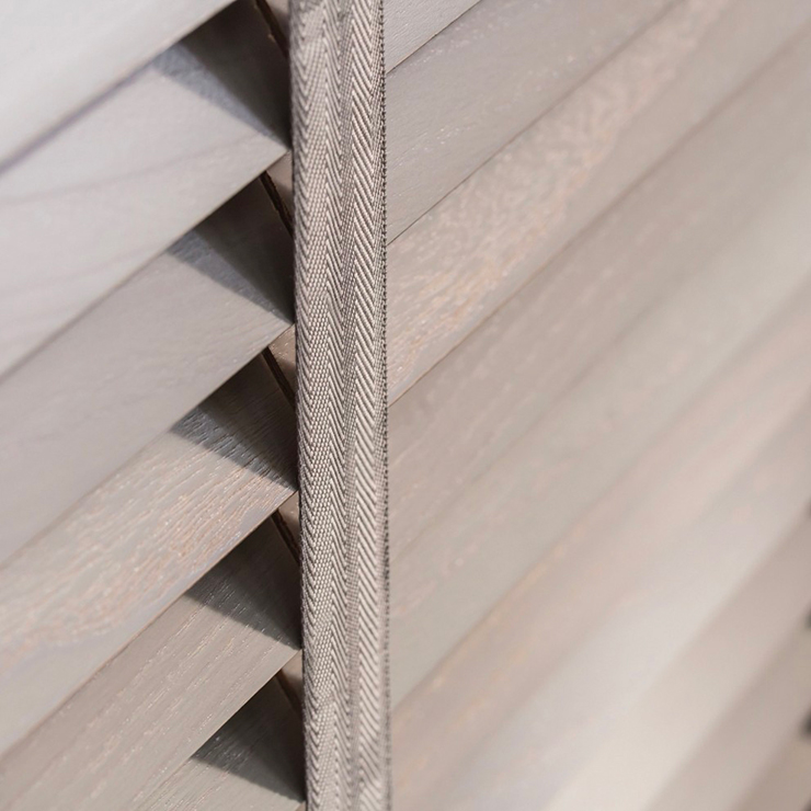 store venitien bois.jpg